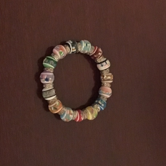 Pretty bracelet. - Picture 2 of 2